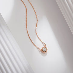 18K Gold Pendant Necklace with Lab-Created Diamond