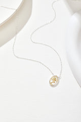 Shell Elliptical Rose Flower Necklace