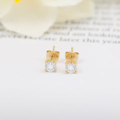 18K Yellow Gold Stud Earrings with Lab-Created Diamond