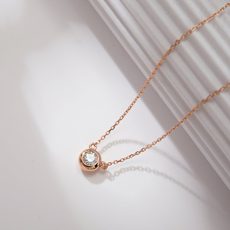 18K Gold Pendant Necklace with Lab-Created Diamond